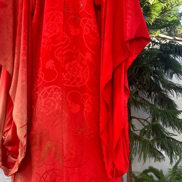Vtg Kimono Handcrafted Daisy Floral Embroidery | Red Jacquard Print | One Size - Picture 13 of 16